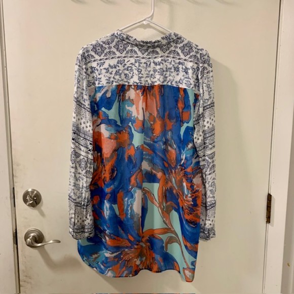 Mac and Me Womens Black Multicolor Tribal Print Button Down Long Sleeve Top Sz L - Picture 4 of 10